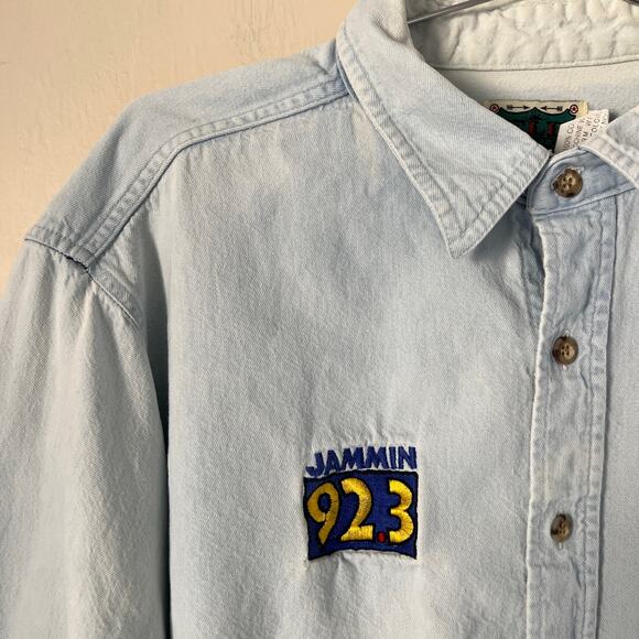 Vintage 90's JAMMIN 92.3 Button Down Chambray Shirt USA Made Size XL - Picture 5 of 12